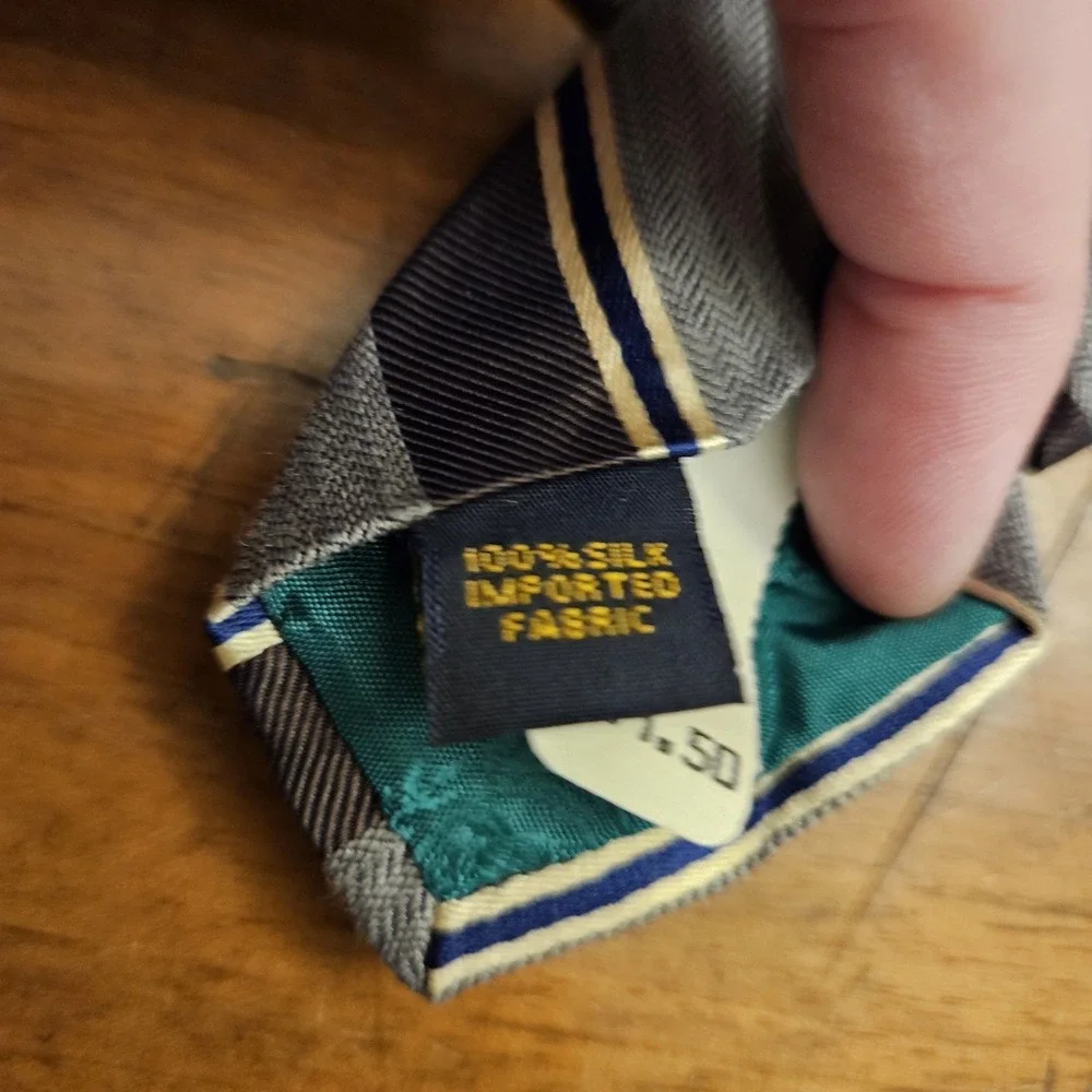 NWT Tommy‎ Hilfiger Striped 100% Silk Tie Gray Brown Blue White Beige